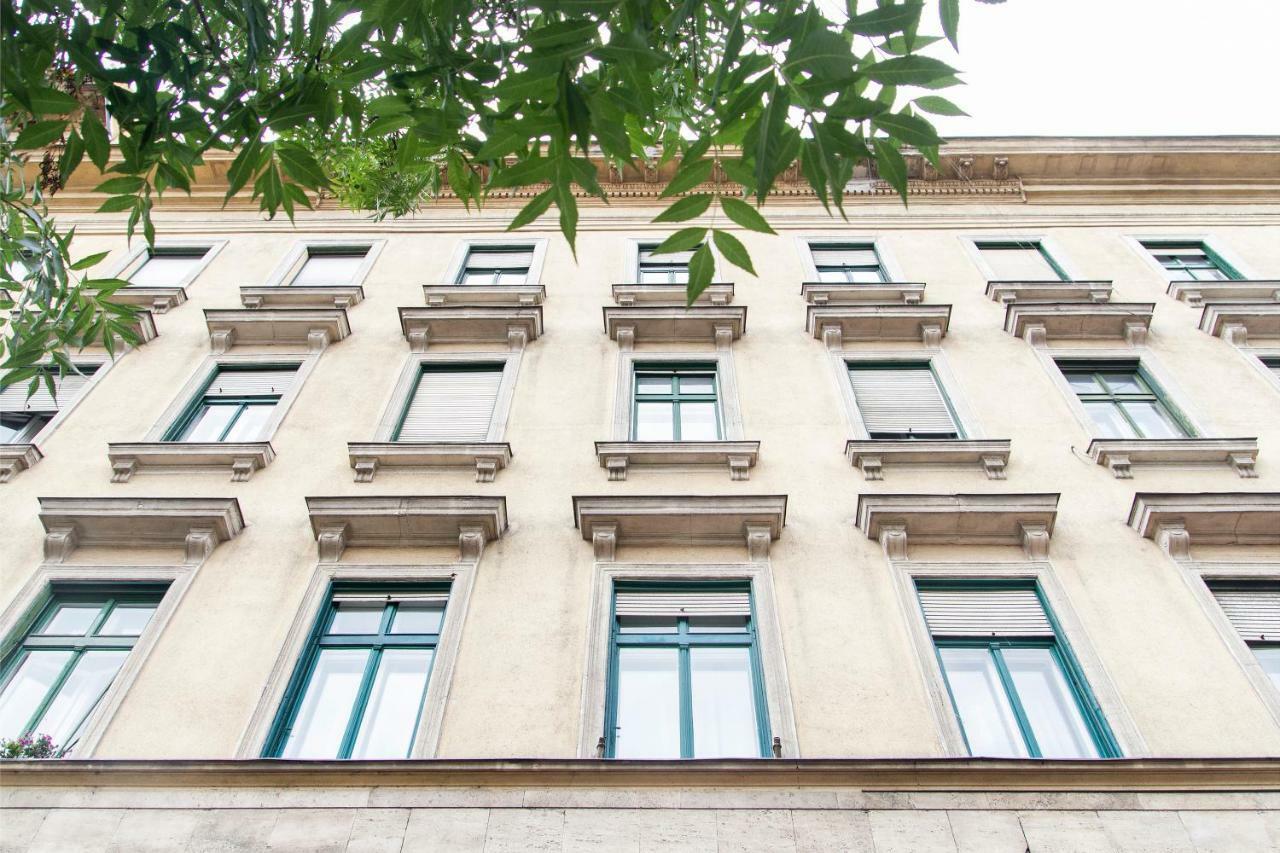 R&R Apartment Rakoczi Budapest Eksteriør billede